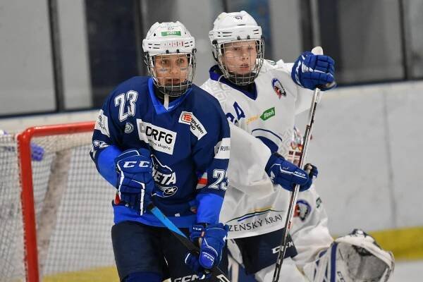 HC Kometa Brno » Reportáž ze zápasu: Plzeň - Kometa 0:4 » 8. třída Komety vyhrála ve finále i podruhé a stává se mistrem