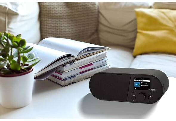 i105 Wi-Fi internetové rádio s 2,4palcovým barevným displejem, černé 22-315-00