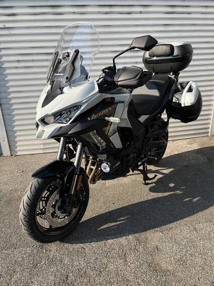 Kawasaki Versys 1100 SE