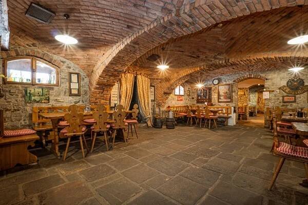 Kozlovice - Frýdek-Místek | Pronájem, Obchodní prostor, 1 400 m²