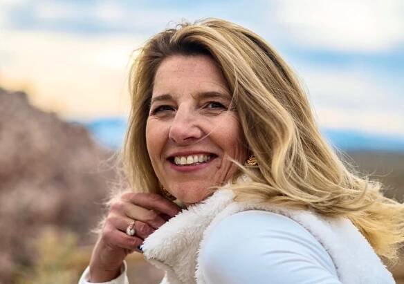 Making a Difference - Sandra Dee Robinson