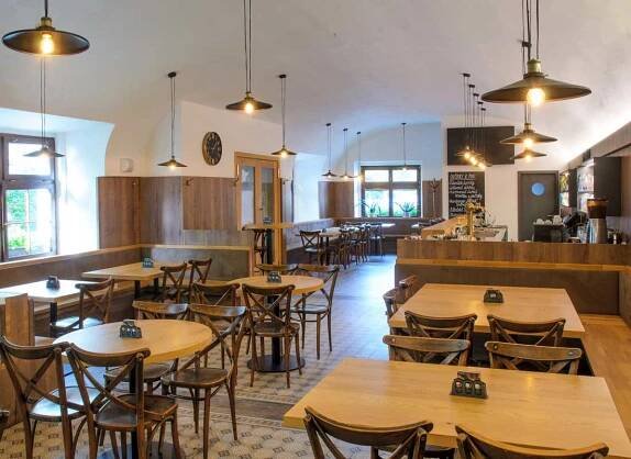 Restaurace Na Hrázce