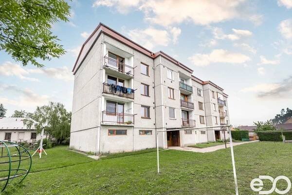 Prodej bytu 3+1, 80m2, balkon, sklep, Chlumec nad Cidlinou II