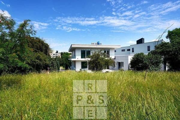 Prodej, Byty 5+kk, 169m2 + 72m2 terasa a 34m2 balkon - Praha - Stodůlky | Reality.iDNES.cz 