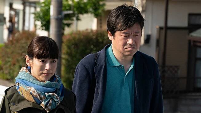 Hikikomori sensei - Sendžó - Z filmu - Honami Suzuki, Džiró Sató