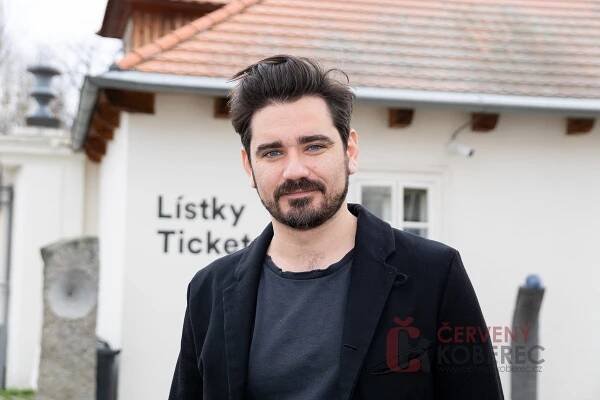 Vojtěch Kotek, Václav Kopta a Jan Nedbal začali zkoušet představení Werich | Červenýkoberec.cz