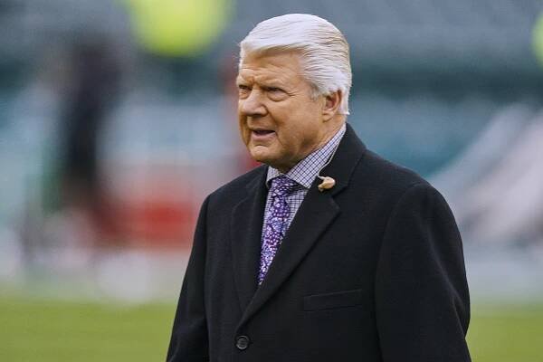 Jimmy Johnson announces retirement after being part of Fox's NFL coverage for 31 years