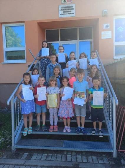 Vysvědčení 27.6.2025 - Oficiální stránky ZŠ A MŠ ŠEBKOVICE