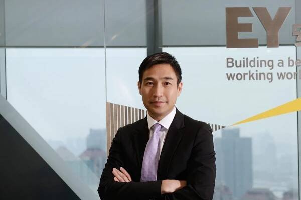 Lawrence Lau