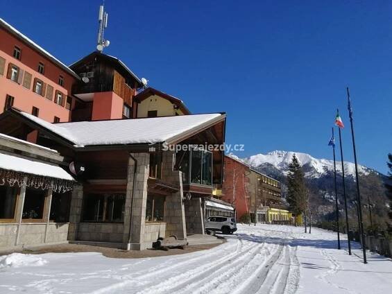 BELLA ITALIA & EFA VILLAGE DOLOMITY SAPPADA - Itálie - Friuli Skiregion | Superzajezdy.cz