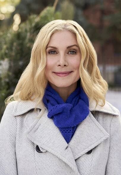 The Christmas Club - Promo - Elizabeth Mitchell