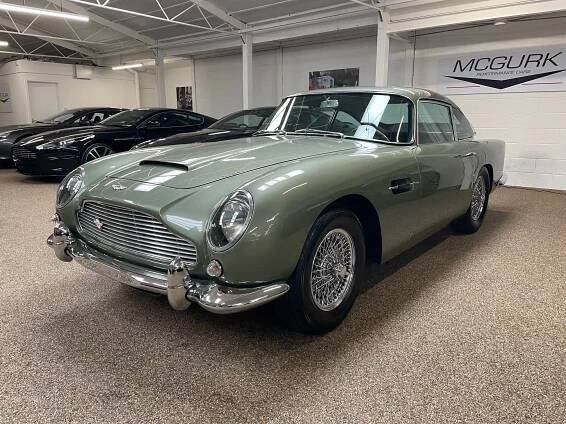 Aston MArtin DB5 left hand drive