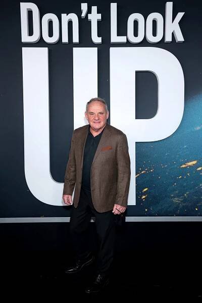 "Don't Look Up" World Premiere at Jazz at Lincoln Center on December 05, 2021 in New York City - Paul Guilfoyle - K zemi hleď! - Z akcí