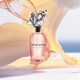 Dancing Blossom  in Perfumes's Exceptional Creations Les Extraits Collection collections by Louis Vuitton (Product zoom)