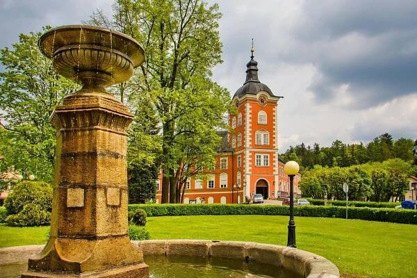Photos - Kašna na náměstí Čsl. armády, Kamenice nad Lipou, - 19.05.2016