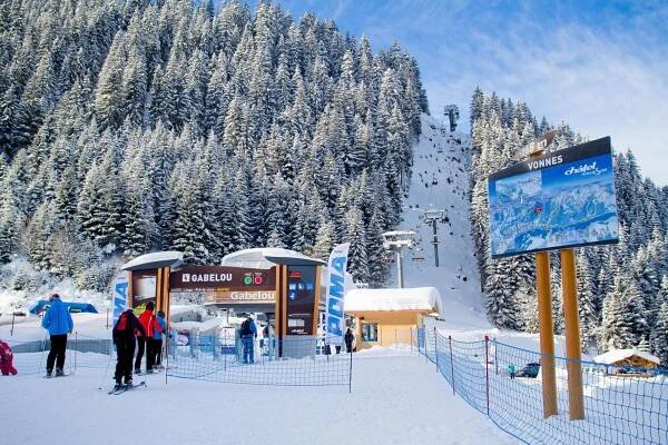 Chatel Luxury Chalets and Ski Holidays – Ski In Luxury