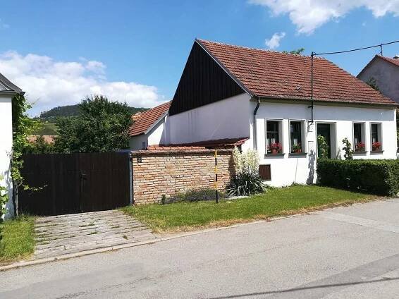 Pronájem Dům, Perná, Jihomoravský kraj