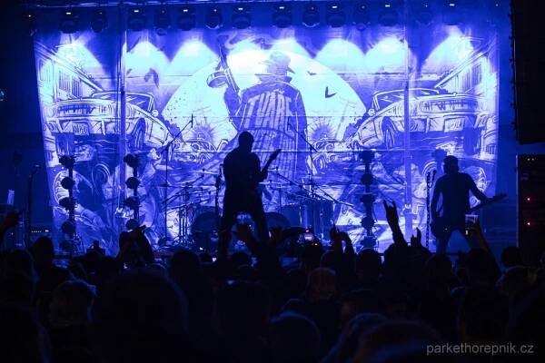 18. 9. ŠKWOR + Blitz Union | Letní parket Hořepník - Open-air koncerty, zábavy, rockové, punkové a metalové akce
