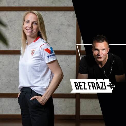 Bez frází+