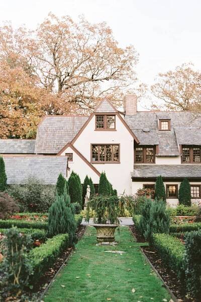 Hotel-Du-Village-New-Hope-Elegant-Fall-Wedding-Film-Photography116