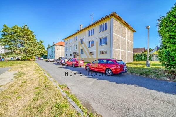 Pronájem Byt 3+1, Zahradní, Planá, okres Tachov