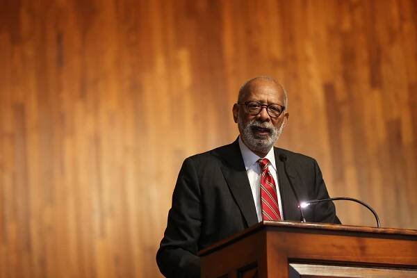 Civil rights advocate receives Phillips Award - Phillips Exeter Academy