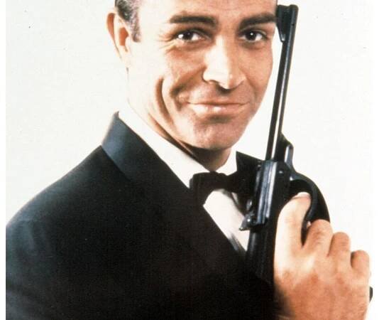 Agent 007 přišel o další Bond girl: Svět opustila masérka Dink