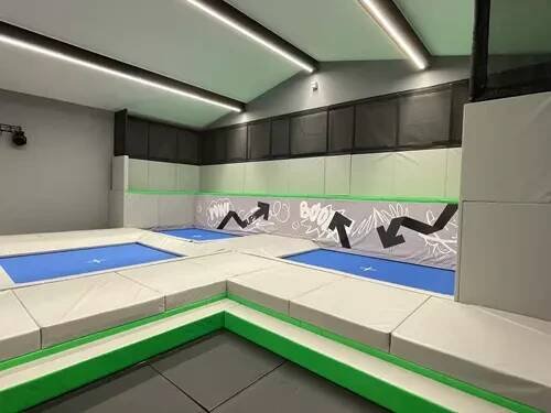 Freex – interaktivní trampolínové centrum