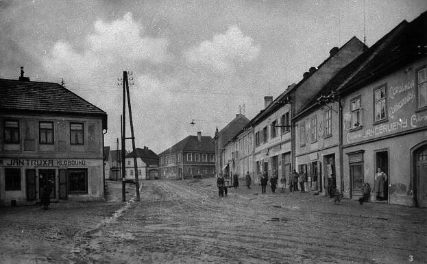 Nové Strašecí; 1927 (sbírka Pavla Fiedlera).