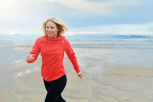 Kimberley Walsh elige Cantabria para presentar la nueva colección de Regatta – Cantabria Film Commission
