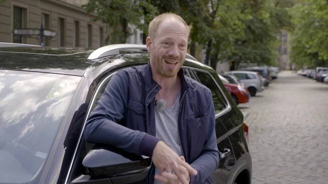 Johann von Bülow steht auf ŠKODA Simply Clever