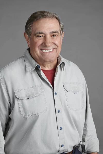Dan Lauria