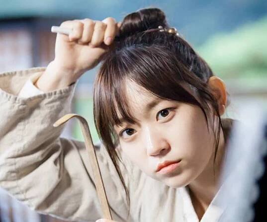 Kim Seul-gi Biography - Facts, Childhood, Family Life, Achievements of South Korean Actress