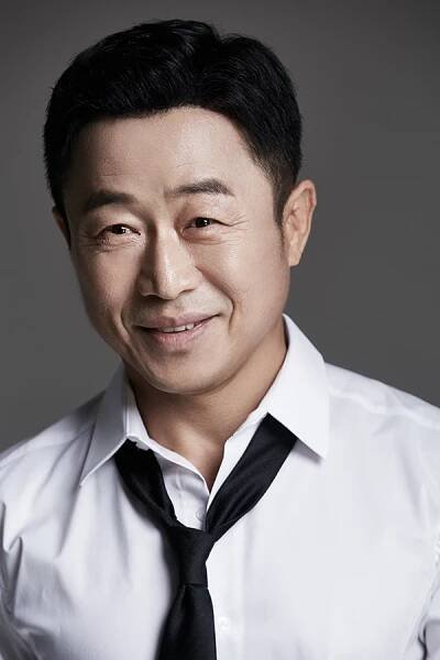 Lee Moon-Sik-1967-p1.jpg
