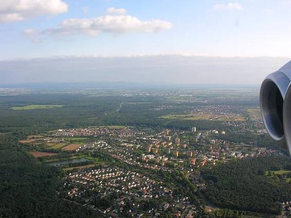 Haßloch (Rüsselsheim am Main) – Wikipedia