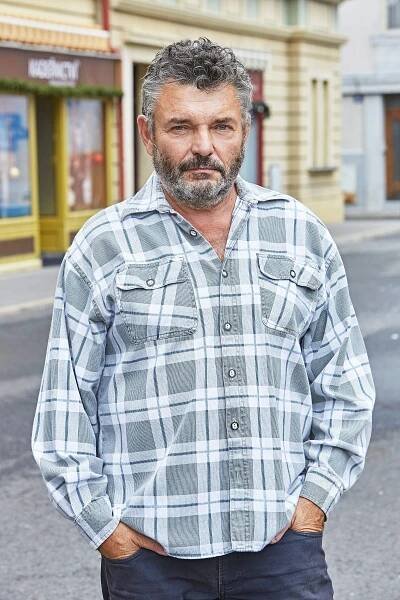Miloši, ty ku*vo, vyryli mu kdysi na auto diváci. Jiří Štrébl se ale za deset let stal miláčkem seriálu Ulice