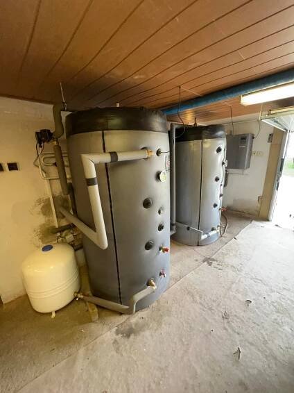 Dřevoplyn s kombinací tepelného čerpadla alpha innotec - Hrušatop s.r.o.
