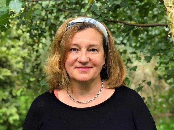 Po stopách pražských dělnických kolonií: Simona Bohatá zachycuje jejich dávno ztracenou atmosféru