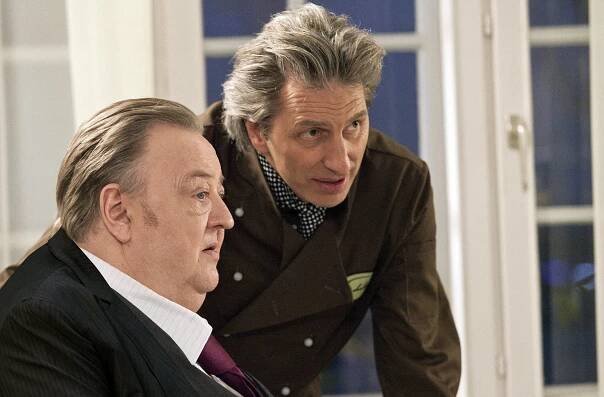 Tlusťoch - Příliš mnoho kuchařů (S04E05) (2012)