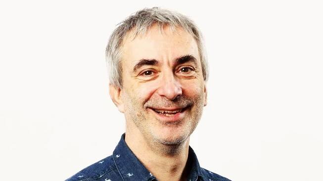 Petr Vacek recykluje téměř vše a griluje solárně