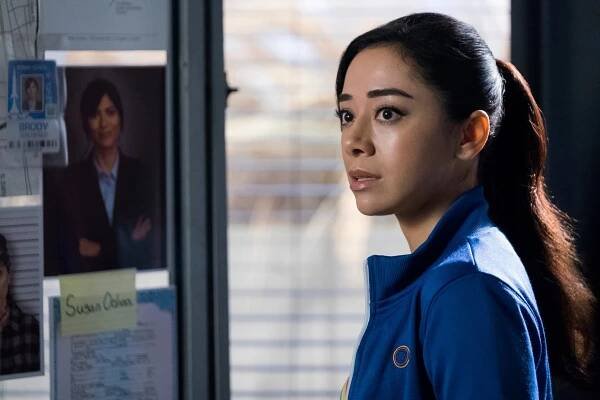 Lucifer - Ach, ty otče malověrný - Z filmu - Aimee Garcia