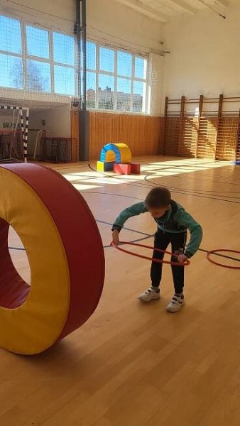 Jarní překážková dráha | Základní škola a mateřská škola Čkyně