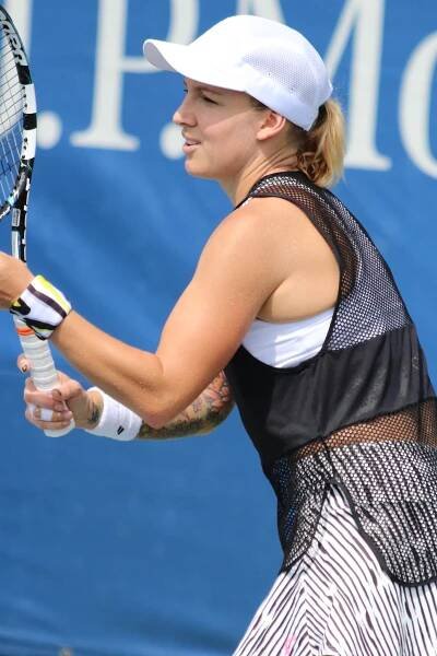 Soubor:Mattek Sands US16 (7) (29569520560).jpg – Wikipedie