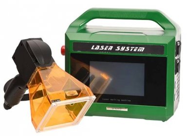 Ruční mobilní laser určený na značení dílů v terénu.