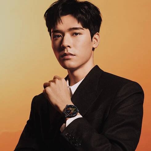 Tambour Horizon Light Up Connected Watch | LOUIS VUITTON ®