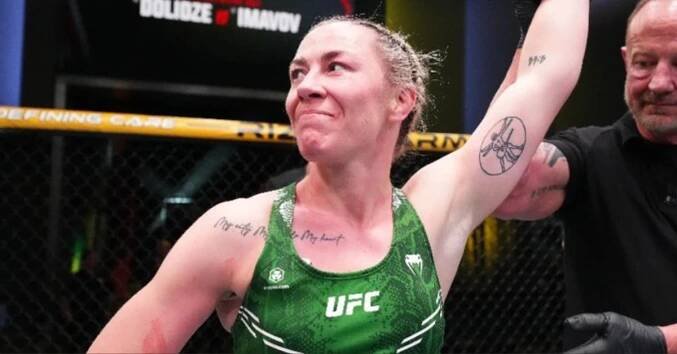 Molly McCann Scores Last-second Armbar Submission Victory In Strawweight Debut - UFC Vegas 85 Highlights