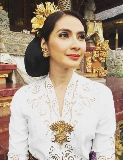 Happy Salma Photo 3