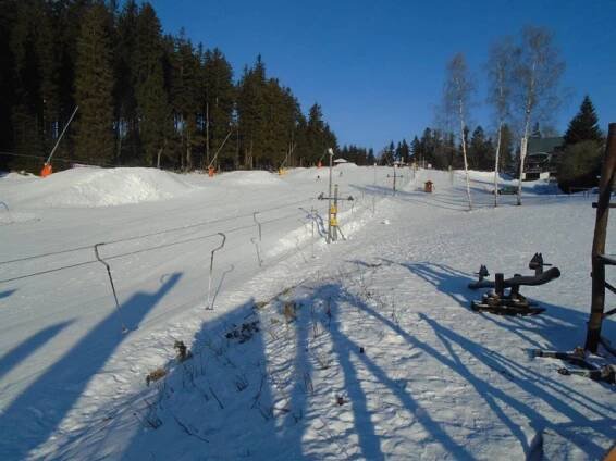 Lyžování Harrachov | Sjezdovka pro děti a lyžaře začátečníky