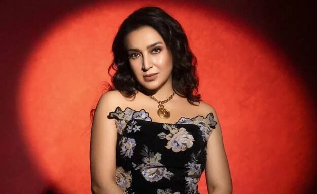 Tisca Chopra Enjoyed These Foods At Cafe Mondegar, Mumbai