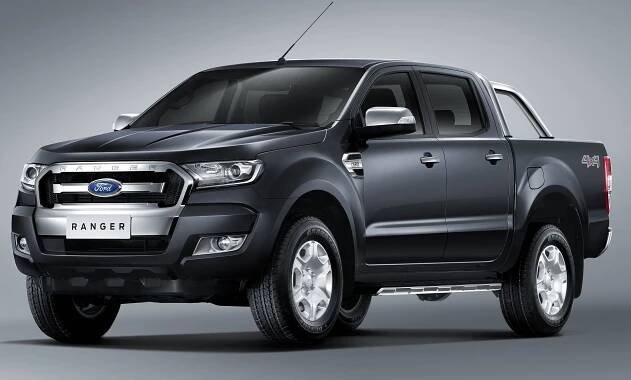 Nissan Navara Double Cab 2.3 dCi Visia 4x4 (2016) - parametry, recenze & test